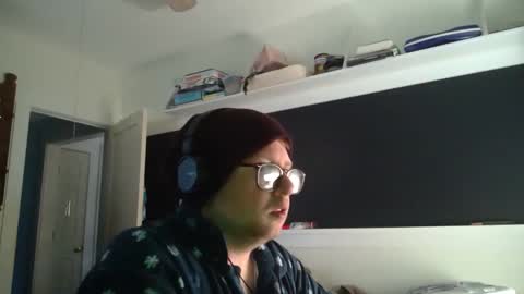 Snapshot of true_manofworth chatting on December 2, 7:22 pm HandicappedLaugher online show from December 2, 7:22 pm