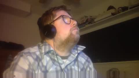 HandicappedLaugher online show from November 10, 5:32 am