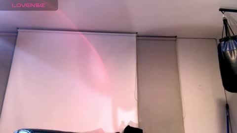 Snapshot of tryp666 chatting on March 1, 4:58 am Cait online show from March 1, 4:58 am