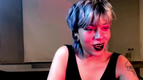 Snapshot of tryp666 chatting on February 3, 12:25 am Cait online show from February 3, 12:25 am