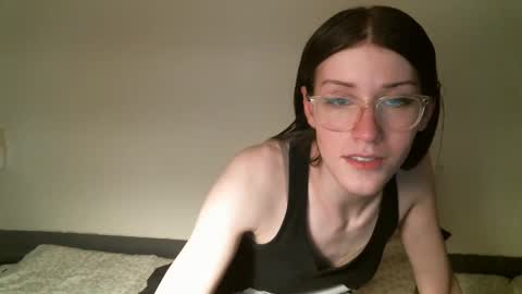 Elisabeth online show from February 8, 3:30 am