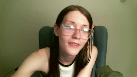 Elisabeth online show from September 22, 3:21 am