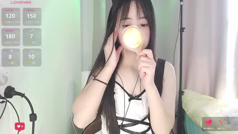 Anne Bebe online show from January 15, 3:00 am