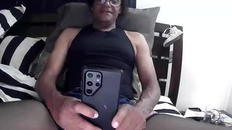 Stella online show from November 6, 2:20 pm