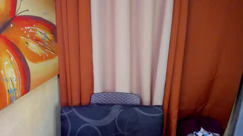 Snapshot of tsqueenselena chatting on September 25, 7:48 am Queen Selena online show from September 25, 7:48 am