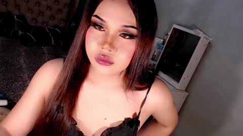 jayvie online show from November 29, 6:04 pm