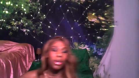 tstanishaesme online show from April 20, 6:38 am