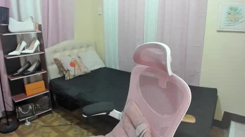 tsuncutrhein online show from September 18, 6:17 am