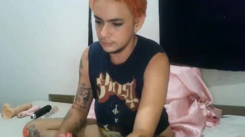 Nique online show from September 29, 8:41 pm