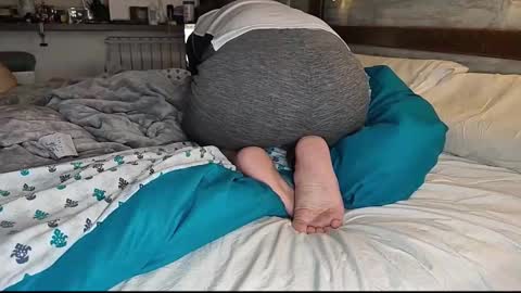 too big online show from November 27, 7:32 pm