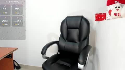 Snapshot of tu_nuttella3 chatting on February 24, 11:54 am Susan online show from February 24, 11:54 am