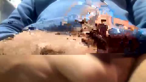 tuhombre1612 online show from January 1, 6:49 pm