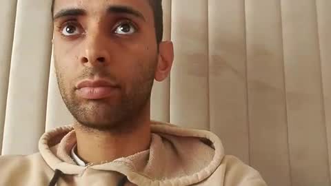 Snapshot of tunisiensexyguy chatting on February 11, 2:57 pm TunisienSexyGuy online show from February 11, 2:57 pm