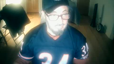 tuscan_taurus online show from November 26, 6:54 am