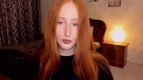 twilightserenade online show from October 7, 11:28 am