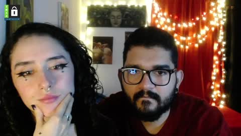 Snapshot of twinflamesxx chatting on January 12, 5:45 am TwinFlamesXX online show from January 12, 5:45 am