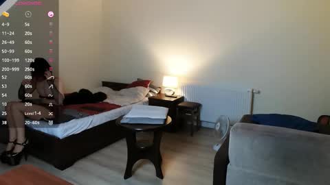 Vicky  Victor online show from November 2, 12:05 pm