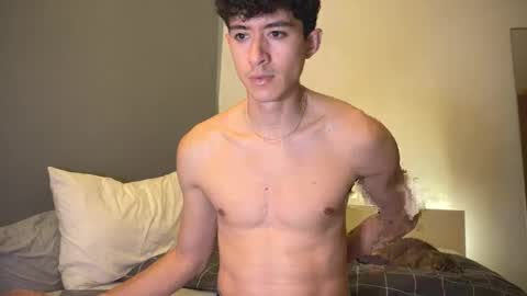 twinksweetlovehot online show from February 20, 7:30 pm