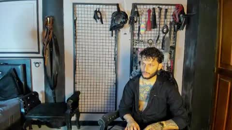 Clio  Tadeo online show from March 15, 5:01 am