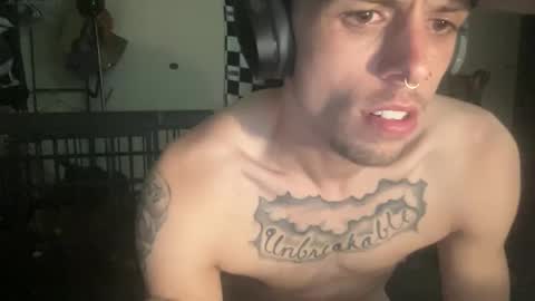 twons6015 online show from December 14, 11:01 pm