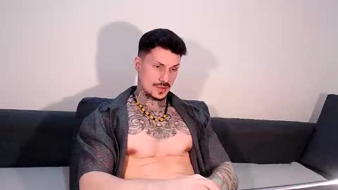 tyagodoll online show from February 12, 6:30 pm