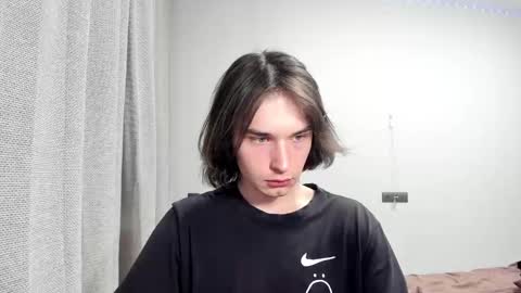 Snapshot of tyler__johnson chatting on March 3, 5:41 pm Tyler  johnson online show from March 3, 5:41 pm