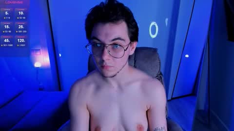 tyler berg online show from September 14, 1:08 am