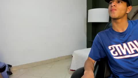 Snapshot of tyler_rodriguez chatting on October 17, 3:10 am Tyler Rodriguez online show from October 17, 3:10 am