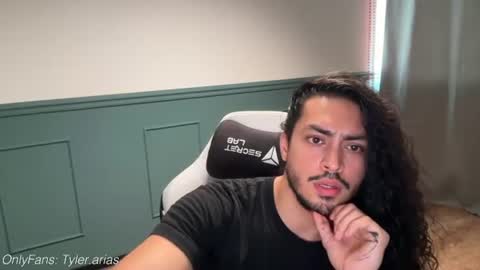 tylerarias online show from June 20, 5:08 pm