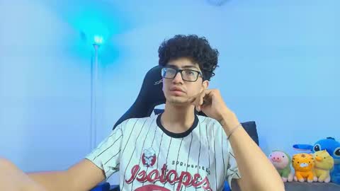   online show from November 10, 7:44 am