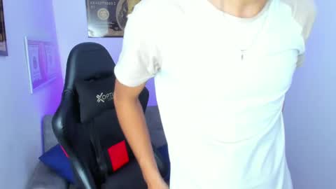   online show from March 9, 3:11 am