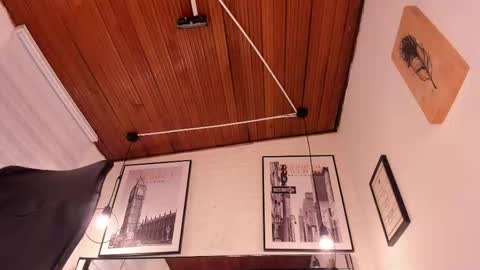       online show from September 25, 3:57 am