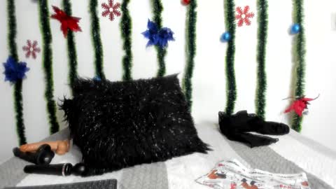 Tylor Martinez online show from December 4, 9:03 pm