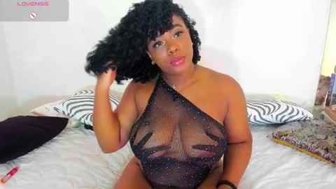 Tyra privacy online show from February 16, 5:26 pm