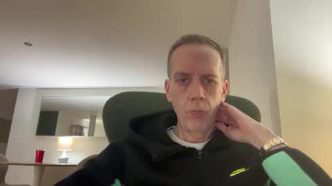 Ty online show from February 8, 11:44 am