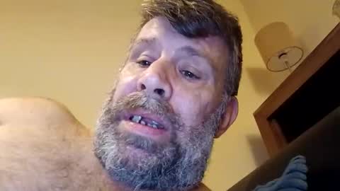 Snapshot of tyson2512 chatting on October 21, 5:27 pm tyson2512 online show from October 21, 5:27 pm