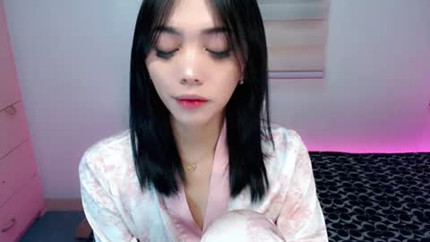 urbbgirl alliah online show from July 5, 7:32 pm