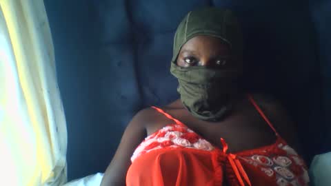 ujano online show from April 2, 11:06 am