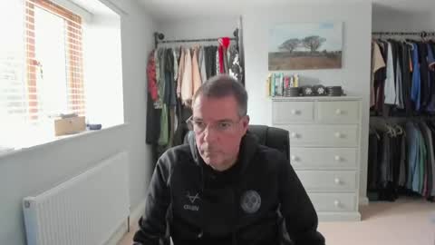 John online show from May 10, 3:51 pm