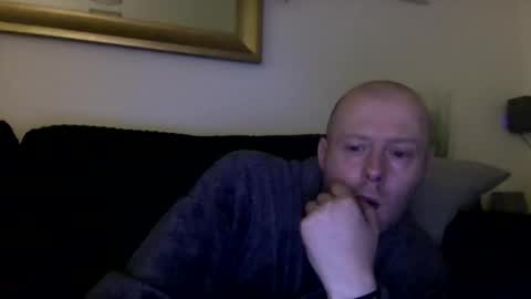 ukmatty3 online show from December 6, 8:12 pm