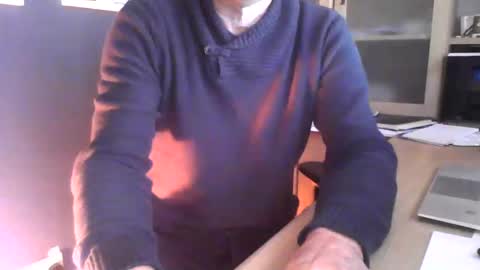 mark online show from January 13, 3:47 pm