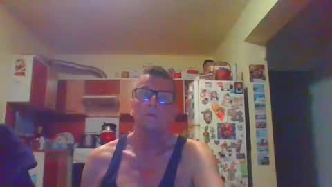 ulmeni7 online show from April 5, 9:45 pm