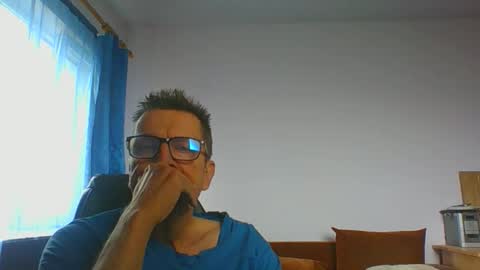 ulmeni7 online show from June 11, 9:51 am