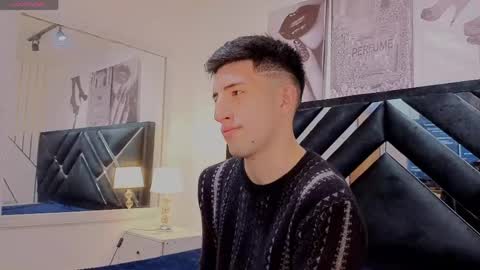 un_sluttyy online show from May 27, 5:43 pm