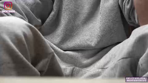 Mister Uncut online show from October 29, 7:25 pm