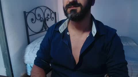 Giov online show from May 25, 5:52 pm
