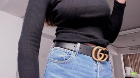 Silvia online show from October 3, 8:50 pm