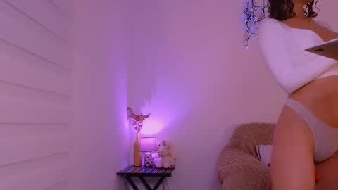 Alice online show from March 4, 2:32 pm