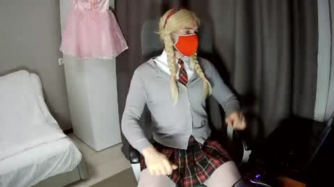 Mylittlecute online show from April 28, 7:18 pm