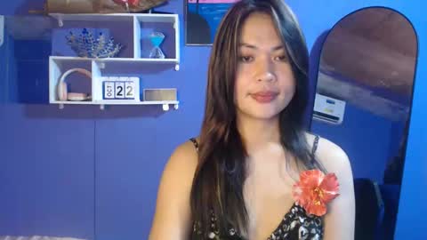 Snapshot of ur_perfectgirlmsa chatting on October 22, 1:09 am Ms. A lets go pass or pvt show online show from October 22, 1:09 am